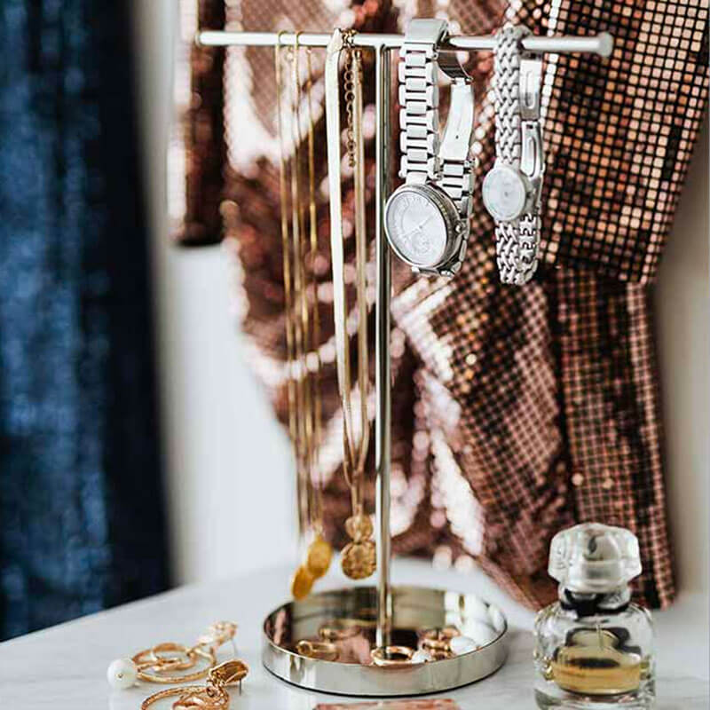 how-to-hang-your-jewelry