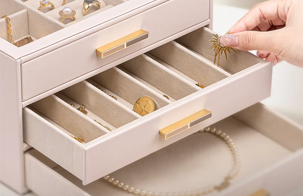 build quality stitching smooth drawers 3 drawer Oh Precious
